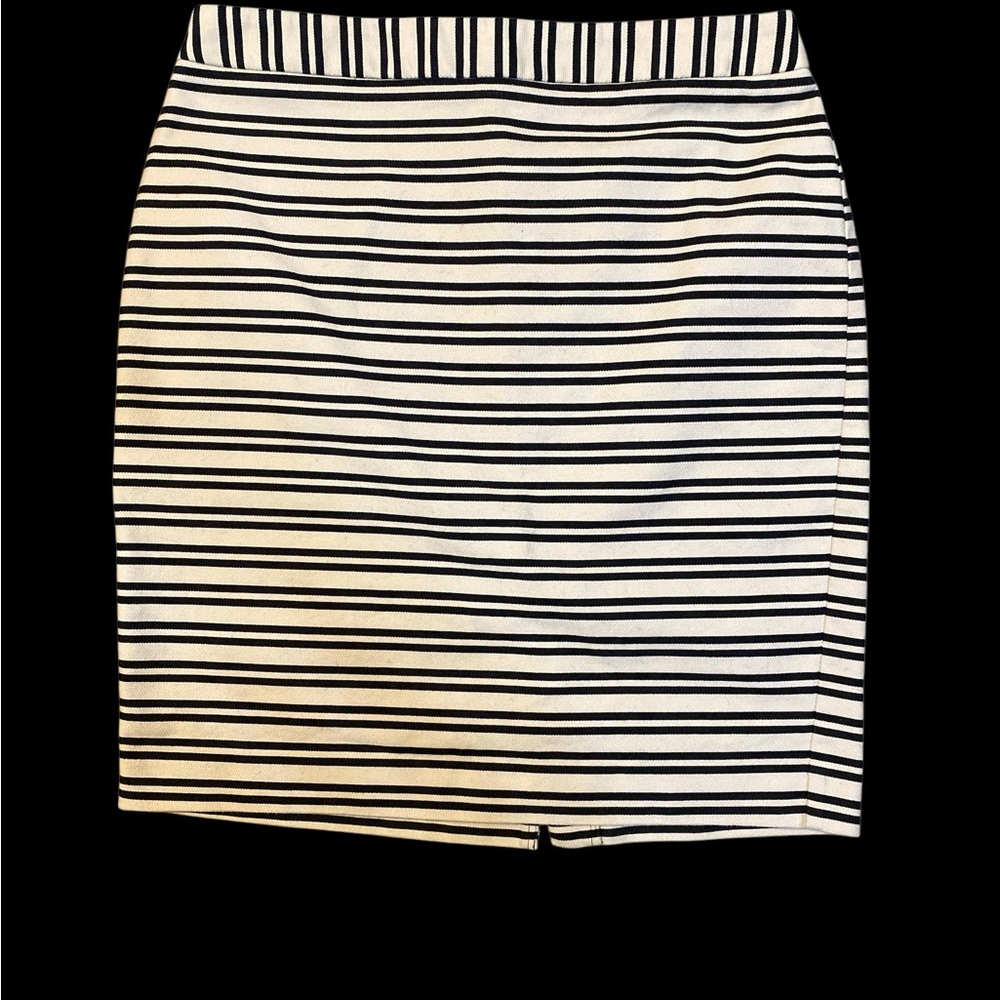 LOFT Black and White Striped Pencil Skirt